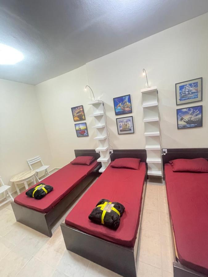 Dxb Backpackers Executive Dubai Exterior foto
