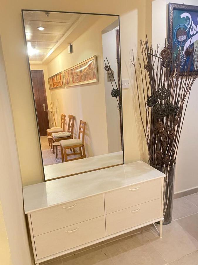 Dxb Backpackers Executive Dubai Exterior foto