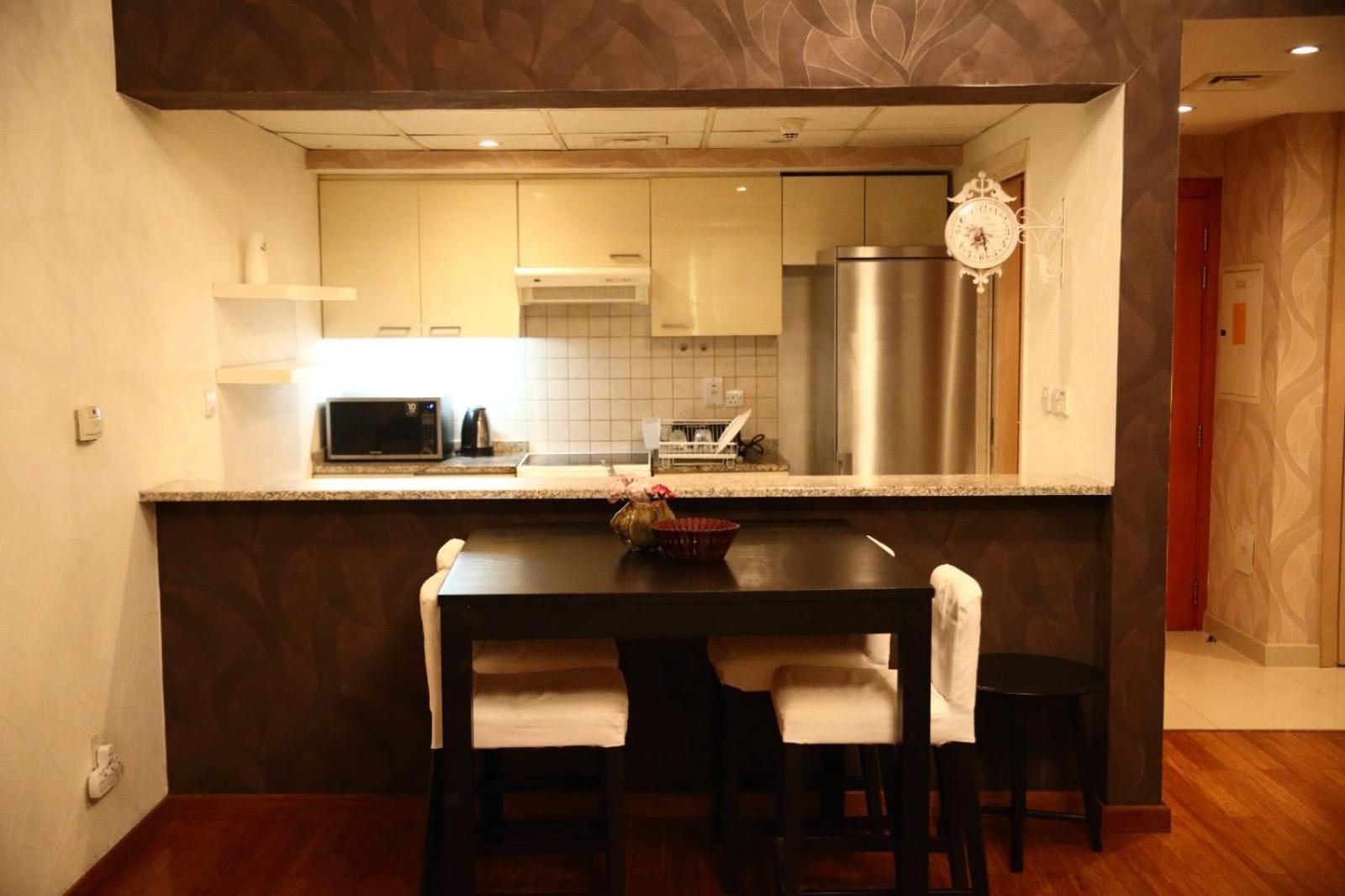 Dxb Backpackers Executive Dubai Exterior foto